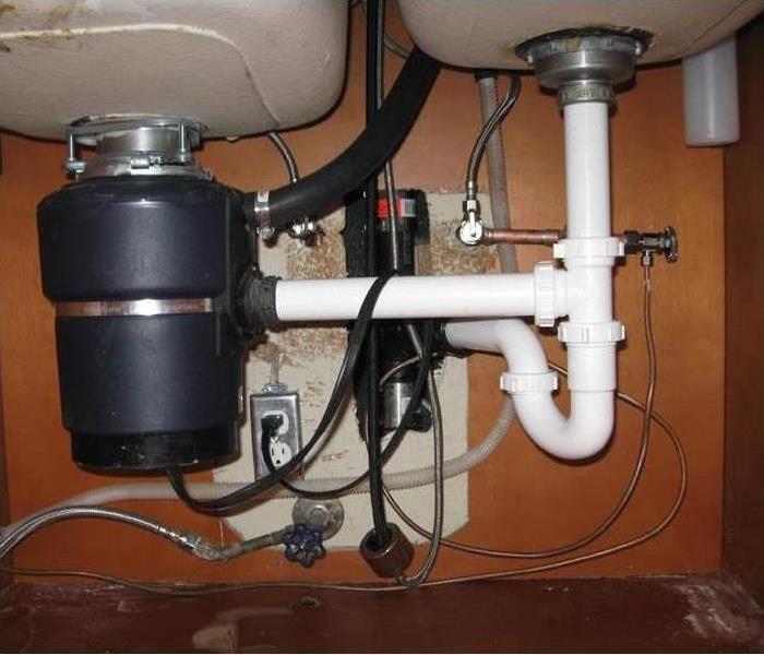 Kitchen Sink Pipes